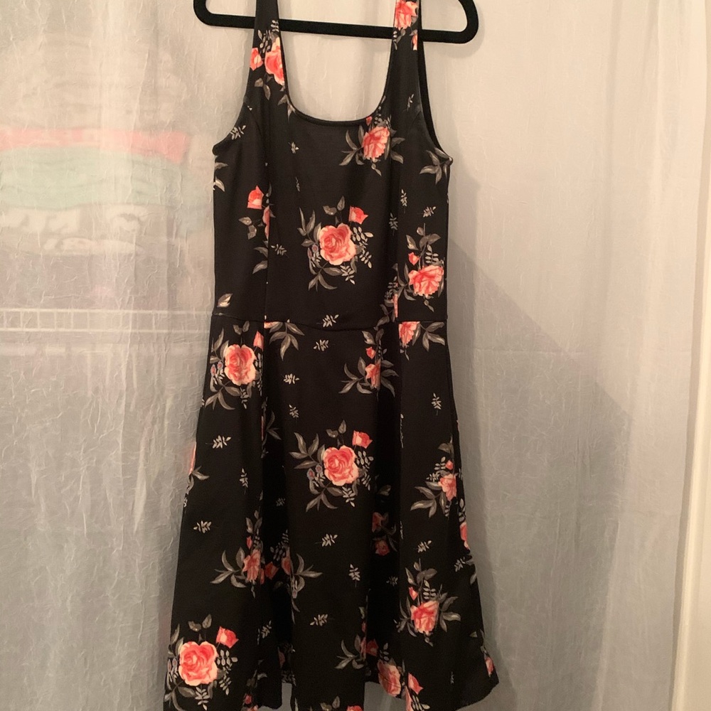 Forever 21 black floral dress